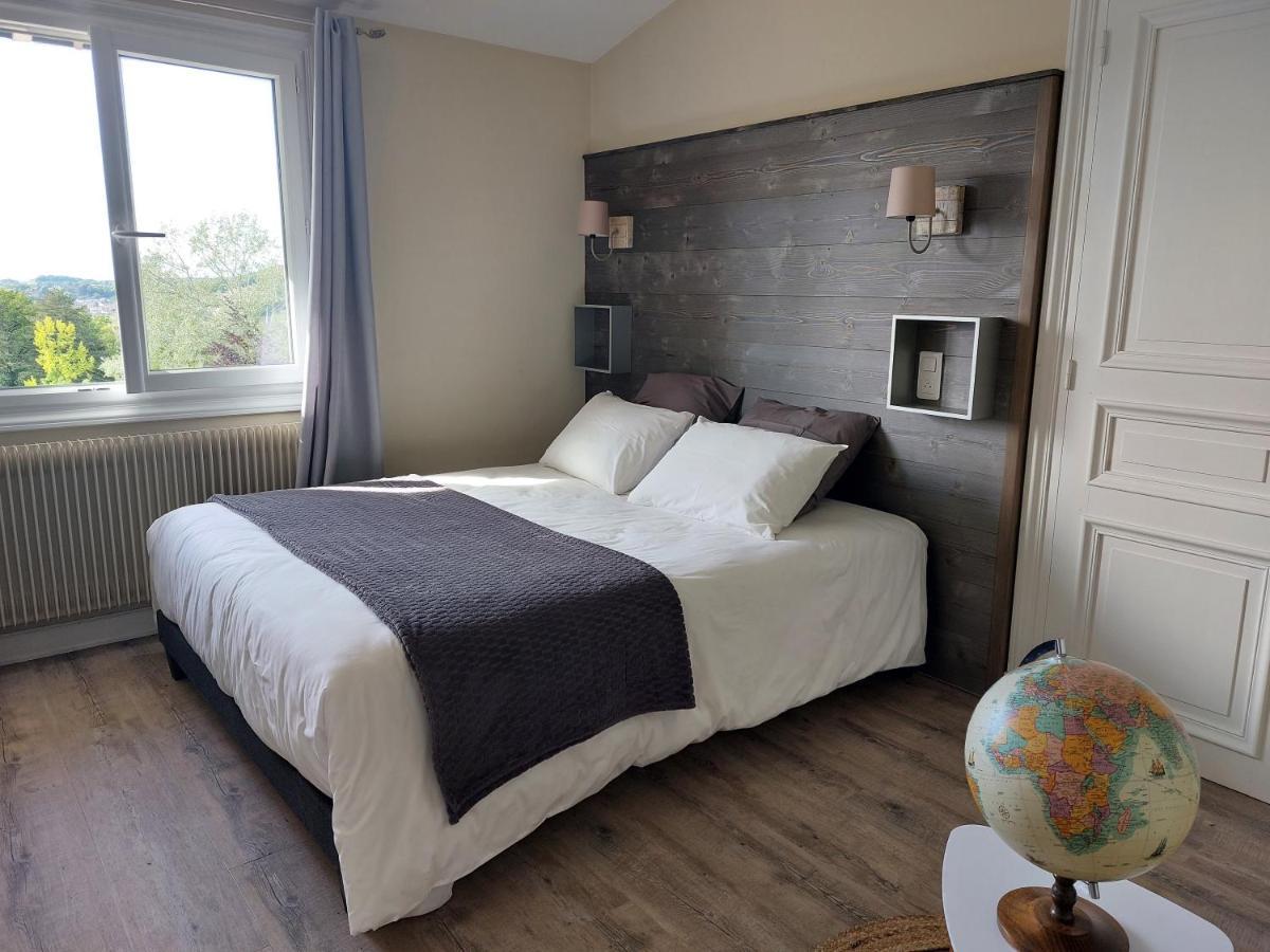 Chambres D'Hotes Le Relais Globe Trotteur Montaigu  Exterior foto